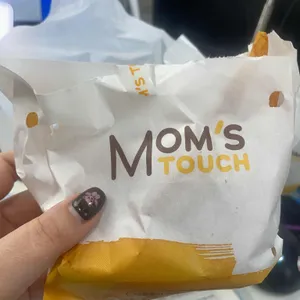 맘스터치 사진