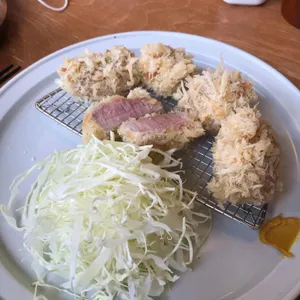 우츠 리뷰 사진