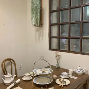 뚝방길홍차가게 뜰 리뷰 사진