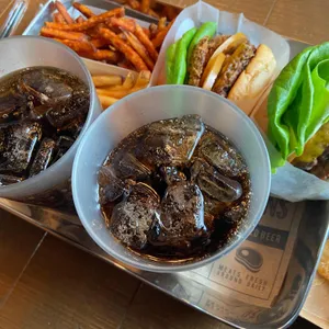 바스버거 리뷰 사진