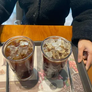 엔제리너스 사진