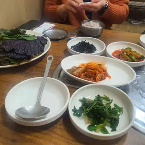 한지붕식당 사진