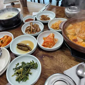 샘말식당 사진