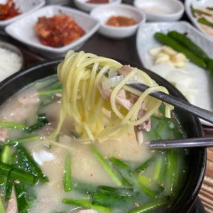 밀양돼지국밥 사진