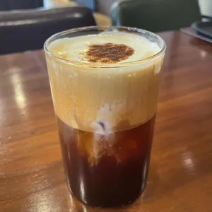 피아커 커피 사진