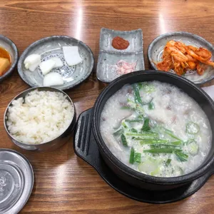 정남옥 사진