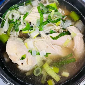 황제능이버섯백숙 사진