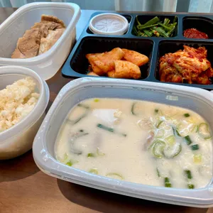 돈수백 사진