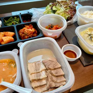 돈수백 사진