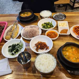 장군보쌈족발 사진