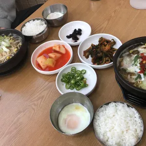 비사벌 전주콩나물국밥 사진
