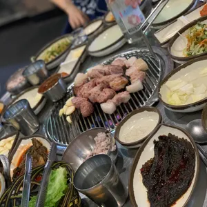 돈사돈 사진