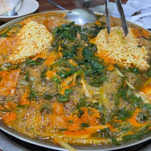 할머니부대찌개 사진