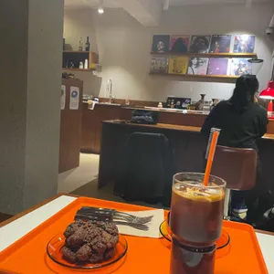 고라니커피클럽 리뷰 사진