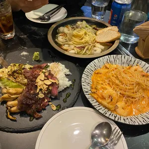 신촌칼 사진
