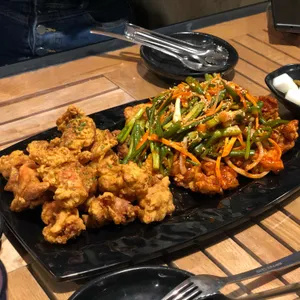 팔도통닭 사진