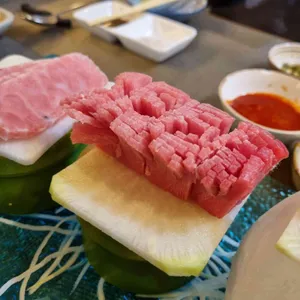 동진참치 사진