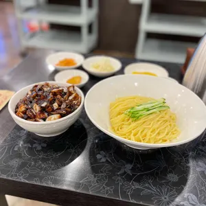 향만 사진