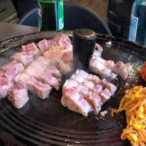 목구멍 사진