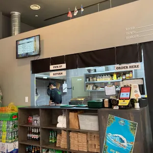 리버타운 버거 리뷰 사진