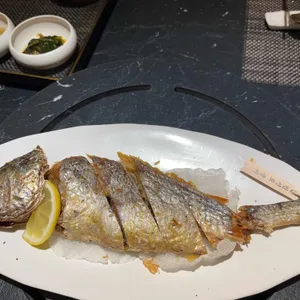 경복궁 블랙 사진