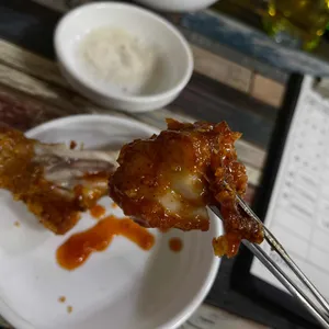 거인통닭 사진