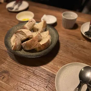 웨스트사이드 리뷰 사진