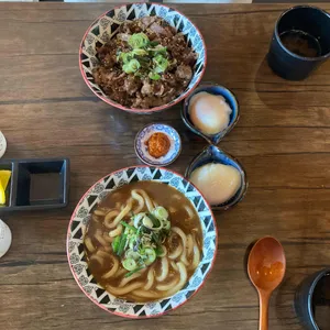 야와라카이 사진