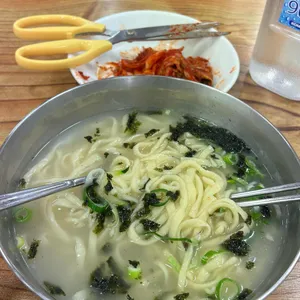 가평칼국수 사진