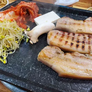 마포참숯왕소금구이 사진