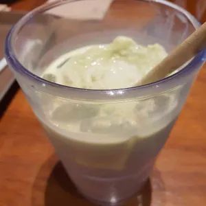 폴바셋 사진