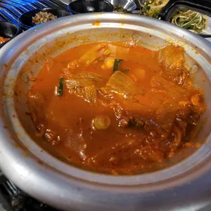 감탄돼지 사진
