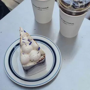 낫배드커피 사진