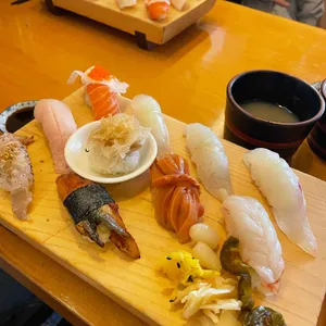 타마시초밥 사진