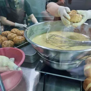 팡파미유 사진