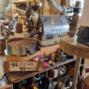 궤짝카페 리뷰 사진