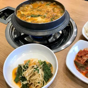 으랏차어죽 메기매운탕 사진