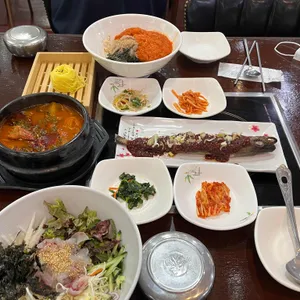 장보고회수산 사진