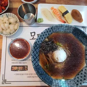 모모야마스시 사진