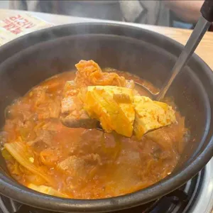 백채김치찌개 사진