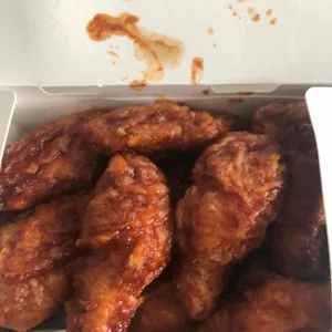 교촌 치킨  사진