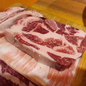 흑돼지삼백식당 사진