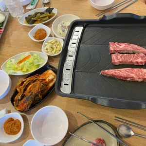 강남생고기 사진