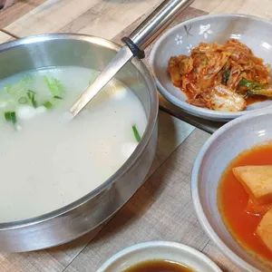 장내동육칼 사진