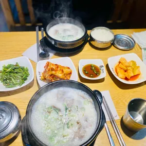 돈수백 사진