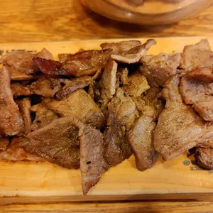 육쌈냉면 사진