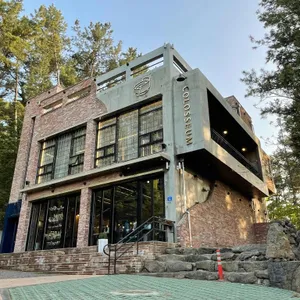 콜로세움 리뷰 사진