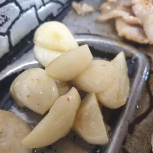 한방솔잎숯판구이 사진