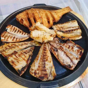 동명항 생선숯불구이 리뷰 사진