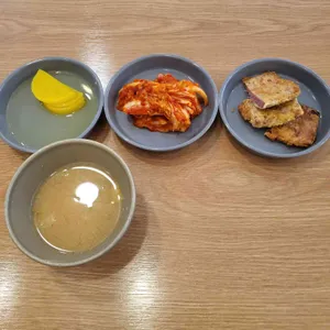 블루어스 사진